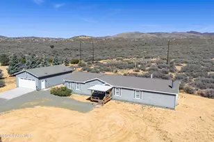 33 S Jay Bird Ln, Dewey-Humboldt, AZ 86327 - Photo 17
