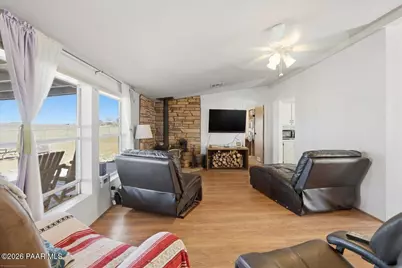 1180 Rolling Hills Road, Paulden, AZ 86334 - Photo 5