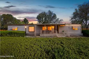 1375 Lakeview Rd, Prescott, AZ 86301 - Photo 1