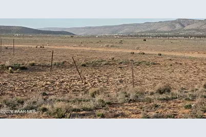 000 Fort Rock Road, Seligman, AZ 86337 - Photo 19