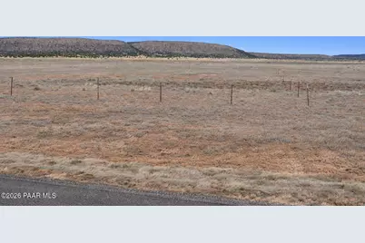 000 Fort Rock Road, Seligman, AZ 86337 - Photo 1