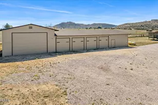 1445 S Table Mountain Rd, Chino Valley, AZ 86323 - Photo 9