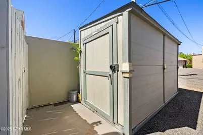240 N Pleasant Street, Prescott, AZ 86301 - Photo 23