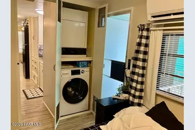 19101 E Palm Lane #19, Black Canyon City, AZ 85324 - Photo 19