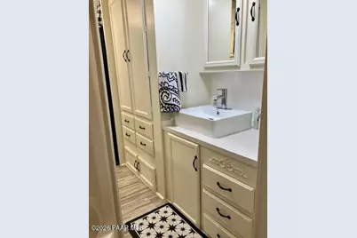 19101 E Palm Lane #19, Black Canyon City, AZ 85324 - Photo 11