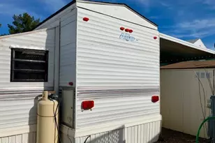 19101 E Palm Ln, Black Canyon City, AZ 85324 - Photo 29