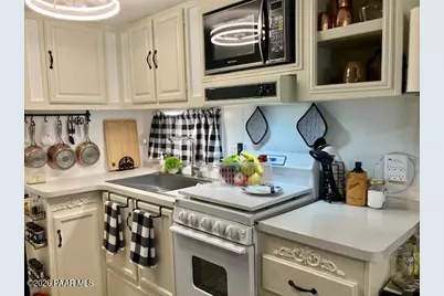 19101 E Palm Lane #19, Black Canyon City, AZ 85324 - Photo 9