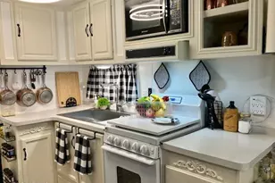 19101 E Palm Ln, Black Canyon City, AZ 85324 - Photo 9