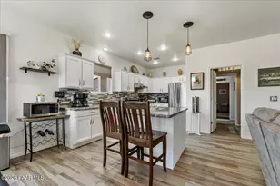 7641 E Shimmer Ln, Prescott Valley, AZ 86315 - Photo 5