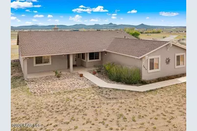 2415 W Sherry Drive, Paulden, AZ 86334 - Photo 1