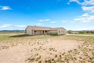 2415 W Sherry Dr, Paulden, AZ 86334 - Photo 5