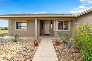 2415 W Sherry Dr, Paulden, AZ 86334 - Photo 3