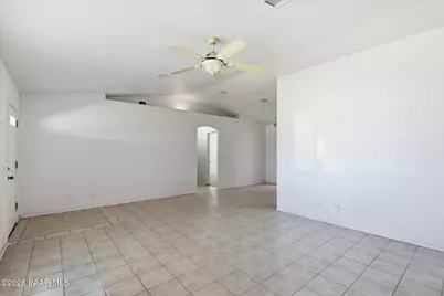 20287 E Sierra Drive, Mayer, AZ 86333 - Photo 11