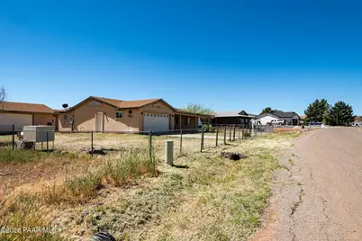 20287 E Sierra Drive, Mayer, AZ 86333 - Photo 9
