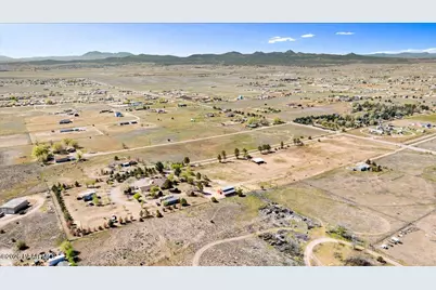 25325 N Naples Street, Paulden, AZ 86334 - Photo 31