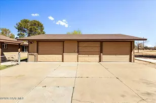 25325 N Naples St, Paulden, AZ 86334 - Photo 21