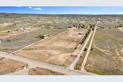 25325 N Naples Street, Paulden, AZ 86334 - Photo 29