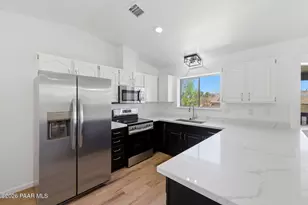 7300 E Grandview Dr, Prescott Valley, AZ 86314 - Photo 3