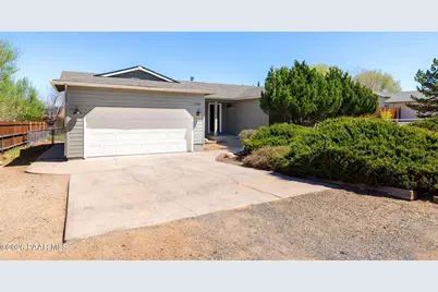 7300 E Grandview Drive, Prescott Valley, AZ 86314 - Photo 1