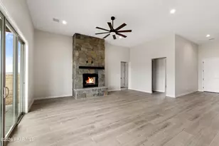 7897 N McWorter Pl, Prescott Valley, AZ 86315 - Photo 11