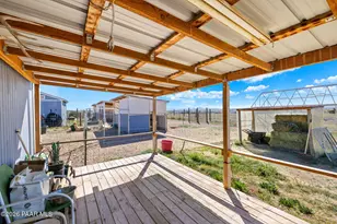 805 W Eleanor Rd, Paulden, AZ 86334 - Photo 27