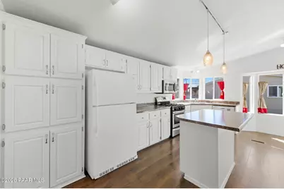 2923 N Kings Highway East, Prescott Valley, AZ 86314 - Photo 13