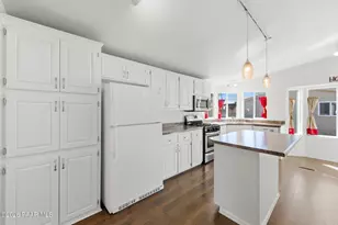 2923 N Kings Hwy E, Prescott Valley, AZ 86314 - Photo 13