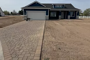 2520 Connor Ave, Chino Valley, AZ 86323 - Photo 1