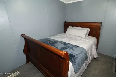 27585 W El Oro Drive, Seligman, AZ 86337 - Photo 17