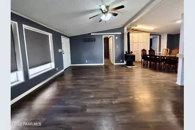 27585 W El Oro Drive, Seligman, AZ 86337 - Photo 5