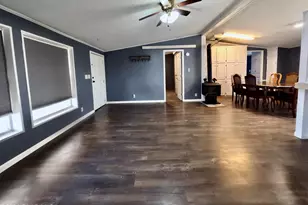 27585 W El Oro Dr, Seligman, AZ 86337 - Photo 5