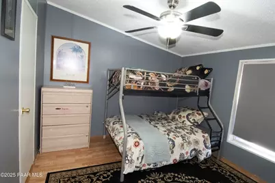 27585 W El Oro Drive, Seligman, AZ 86337 - Photo 17