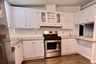 27585 W El Oro Dr, Seligman, AZ 86337 - Photo 9