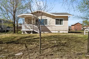 236 W Venice Way, Paulden, AZ 86334 - Photo 1