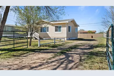 236 W Venice Way, Paulden, AZ 86334 - Photo 3