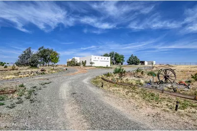 7610 N Lawrence Lane, Prescott Valley, AZ 86315 - Photo 35
