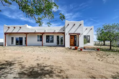 7610 N Lawrence Lane, Prescott Valley, AZ 86315 - Photo 1