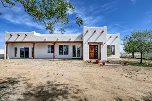 7610 N Lawrence Ln, Prescott Valley, AZ 86315 - Photo 1