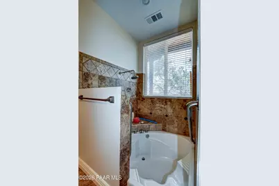 7610 N Lawrence Lane, Prescott Valley, AZ 86315 - Photo 21