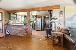 450 W Mystic Mesa Dr, Paulden, AZ 86334 - Photo 11