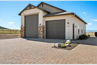 10401 Desert Winds Way, Prescott Valley, AZ 86315 - Photo 17