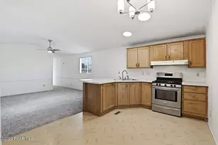 17096 E Hillside Dr, Mayer, AZ 86333 - Photo 9