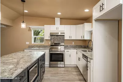 10101 Third Street, Mayer, AZ 86333 - Photo 9