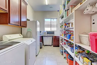 2032 Summer View Drive, Prescott, AZ 86301 - Photo 9