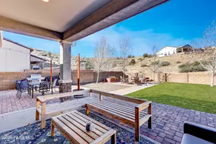 2032 Summer View Dr, Prescott, AZ 86301 - Photo 17
