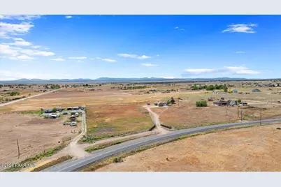3125 W Big Chino Road, Paulden, AZ 86334 - Photo 3