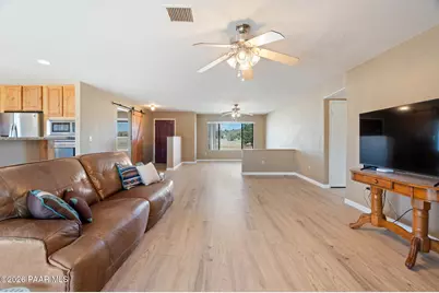 1237 W Kelly Drive, Prescott, AZ 86305 - Photo 11