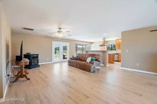 1237 W Kelly Dr, Prescott, AZ 86305 - Photo 11