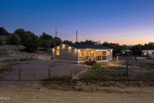 25555 N Emery Dr, Paulden, AZ 86334 - Photo 15