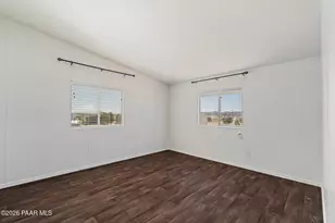 25555 N Emery Dr, Paulden, AZ 86334 - Photo 11